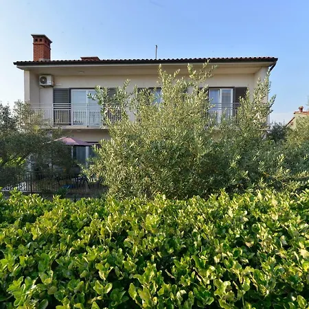 Apartament Meri Pula