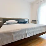 Meri Apartment
